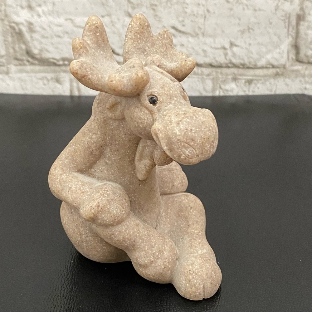 Vintage 2001 Second Nature QUARRY CRITTERS #48111 Mimi Sitting Moose 4” Figurine